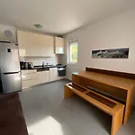 Berna Apartment *
